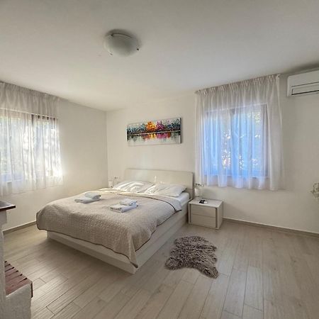 Flowers Apartments Medulin, Fucane 2 Zewnętrze zdjęcie