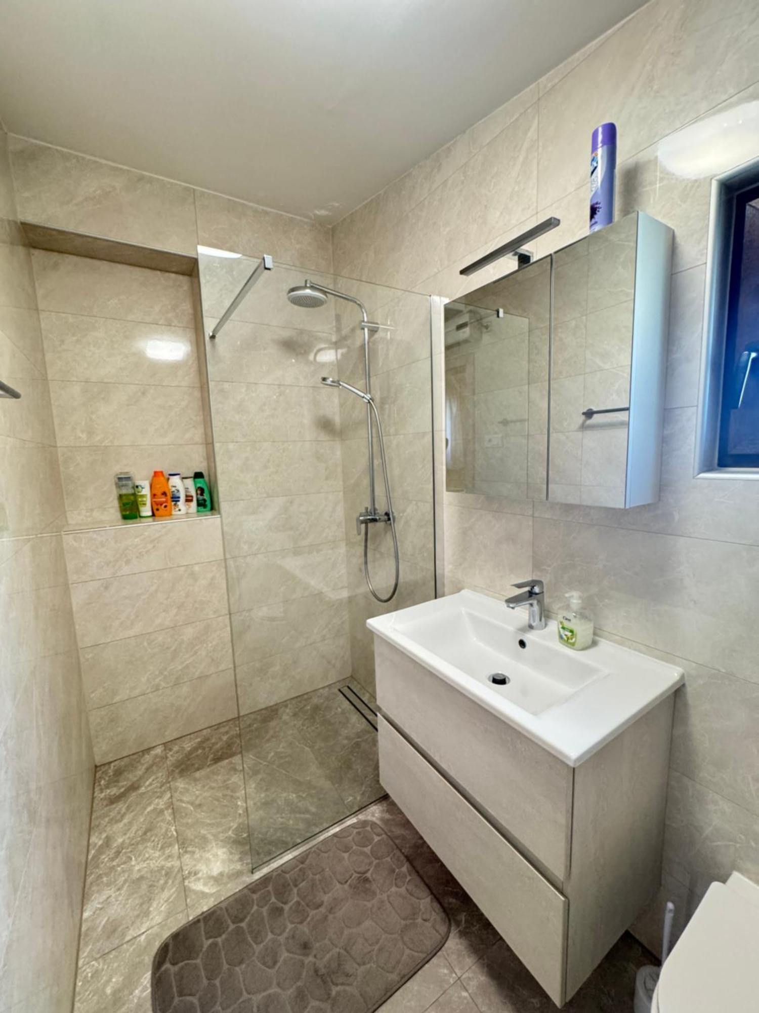 Flowers Apartments Medulin, Fucane 2 Zewnętrze zdjęcie